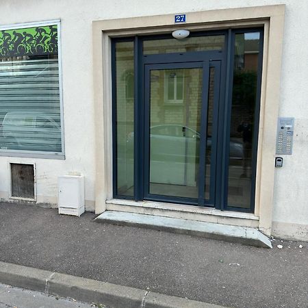 Appart- Hotel Love Room Yschool Troyes Exterior foto